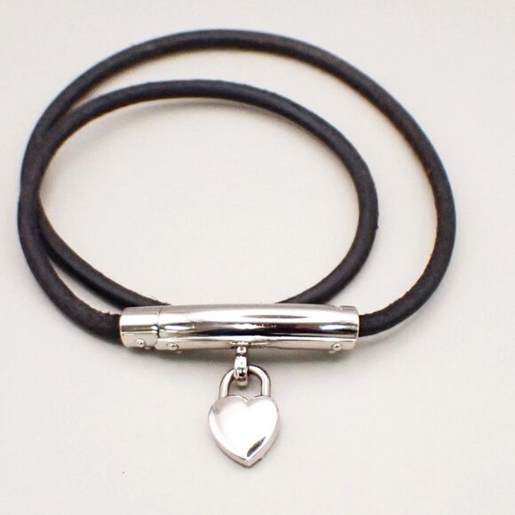 HERMES Viviride Leather Wrap Bracelet Choker with Heart Charm Accessory 66RL340 - Picture 2 of 9